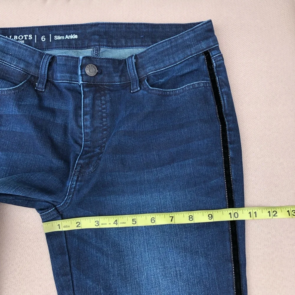 Talbots Flawless Stretchy Black Velvet‎ Trim Sides Blue Wash Slim Ankle Jeans 6